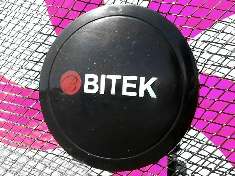 Вентилятор підлоговий BITEK 16" (40 см) 100 Вт 5 пласт. чорний/рожевий BT-1630BP 1882270769 фото